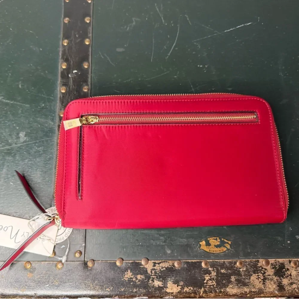 Simply Noelle Red Wristlet Wallet New With Tags